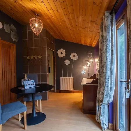 Beveren - Still Rabbit - Hot Tub - Yorkshire Selby