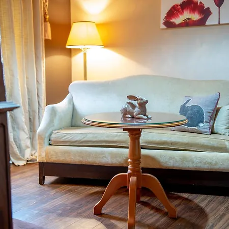 Willa Beveren - Still Rabbit - Hot Tub - Yorkshire *