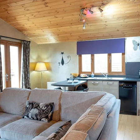 Beveren - Still Rabbit - Hot Tub - Yorkshire Willa