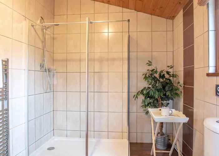 Beveren - Still Rabbit - Hot Tub - Yorkshire Selby